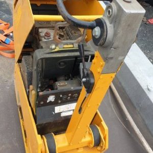 foto 490kg/60cm diesel vibratory plate (repas) Ammann APR5920